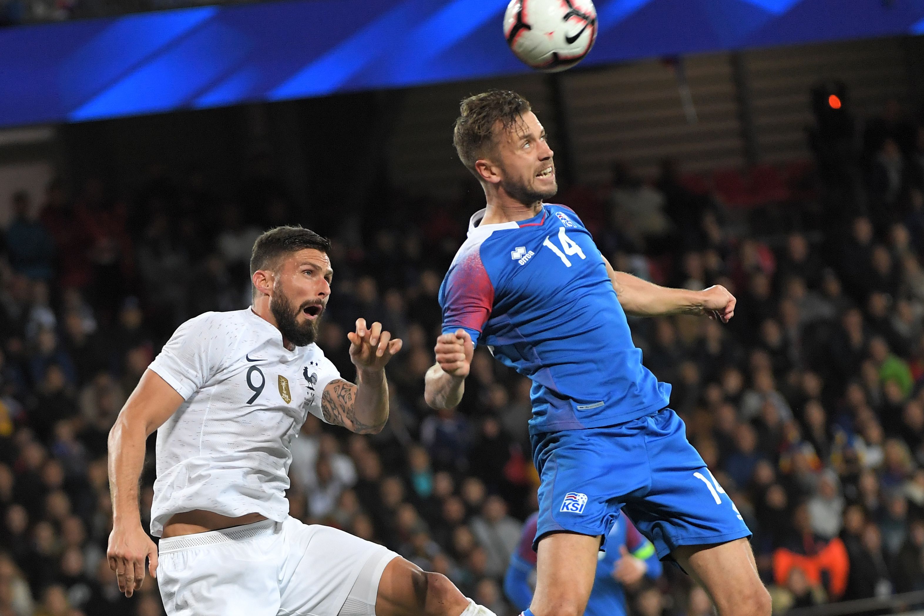 关于冰岛与法国战平：拼尽全力，奋勇一战无悔的信息